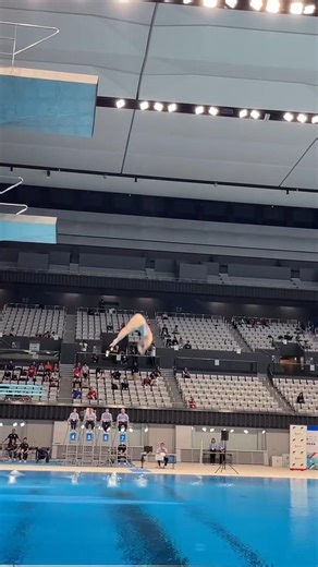 10m platform Diving #diving #olympicsport #worldaquatics #olympicevent
