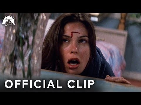 2 Days in the Valley | Hotel Fight | Paramount