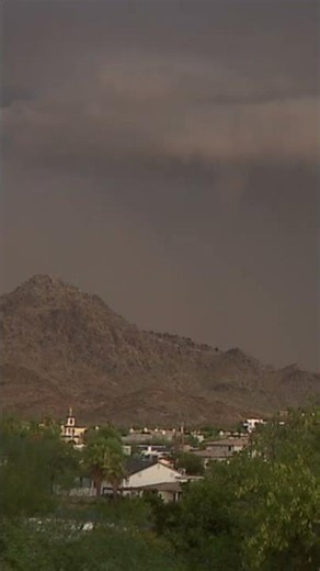 Timelapse: Dust, rain roll through Phoenix on Monday