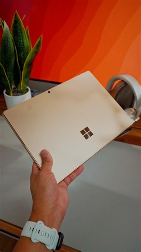 Unboxing the Microsoft Surface Pro 12 🏜️