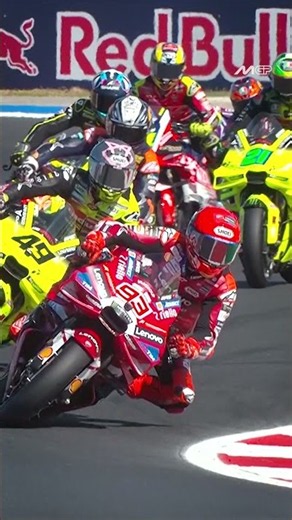 A Misano masterclass courtesy of Marc Marquez! 🥇💪