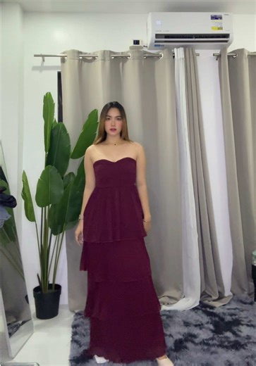 Chic Maxi Dresses: Style & Elegance