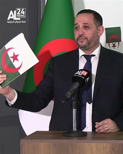 الرئيس المدير العام لـ “أناب” يسارع إلى رفع العلم الجزائري