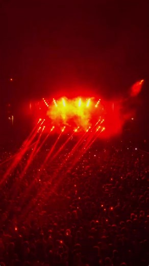 lassseeerrrssss 🔥 #zedd