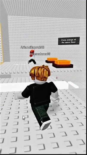 Bacon vs Girl.Who is the Real Pro? 🥓 #roblox #memes #robloxedit