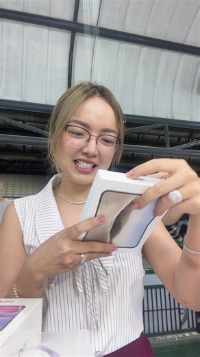 iPhone Duo 2TB Unboxing: First Look and Key Features