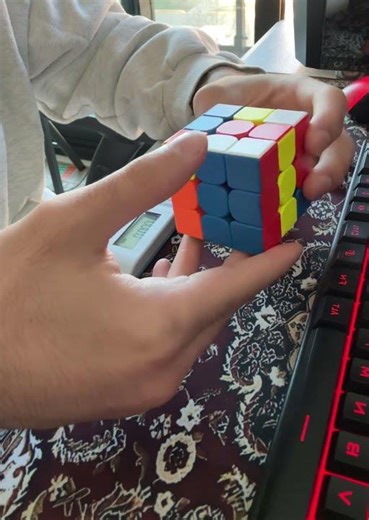 Rubiks CUBE SOLVED IN 2.018 secs WORLD RECORD