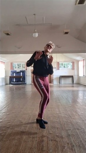 Tutorial for a brief Thriller Flash Mob.