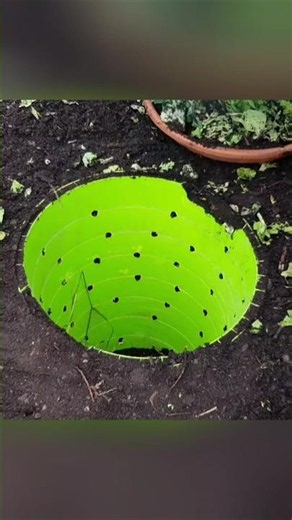 DIY In-Ground Worm Composting Bucket (Organic Fertilizer) 😯