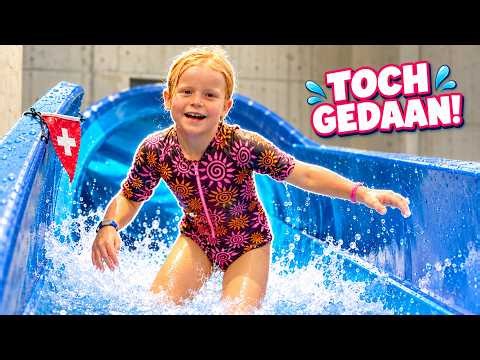Luxy overwint haar ANGST voor de SNELLE GLIJBAAN! 🥹💦 | Bellinga Vlog #3629