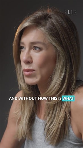 Jennifer Aniston recalls her days on the set of Friends. #JenniferAniston #friends #tvseries #icons | Iconic.