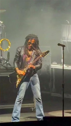 LENNY KRAVITZ “ARE YOU GONNA GO MY WAY”! LIVE