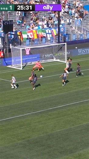 Lindsey Heaps slides in to double Denver's lead 💪 #nwsl #soccer #football