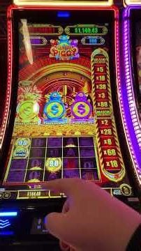 This New Slot Machine Has The BEST Bonus Ever!