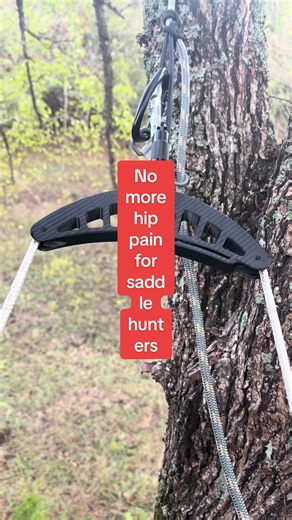Saddle hunting can cause some serious hip pain on those long sits. Spend a few dollars and be more comfortable so you can spend more time in the tree this deer hunting season. #saddlehunting #bowhunting #archery #deerseason #budget