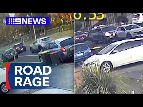 Man allegedly assaulted by hammer during road rage incident | 9 News Australia