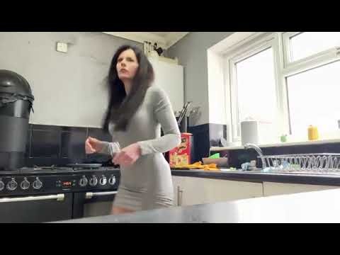 كل تفاصيل يومي… ساخنة ومثيرة🔥💦