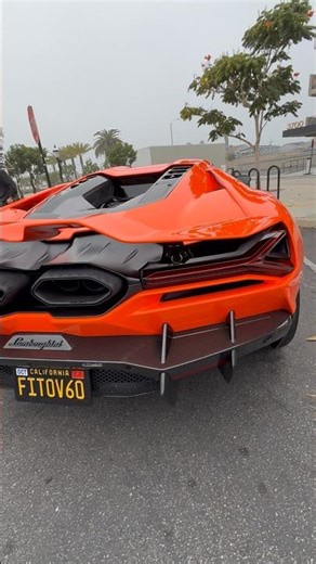 Car Review: New Lamborghini Revuelto V12 Hybrid Supercar #cars #automobile #carreview #cartok #car