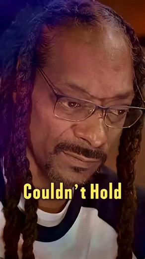 The Moment Snoop Couldn’t Hold It In #SnoopDogg #Tupac #2Pac #HipHopHistory