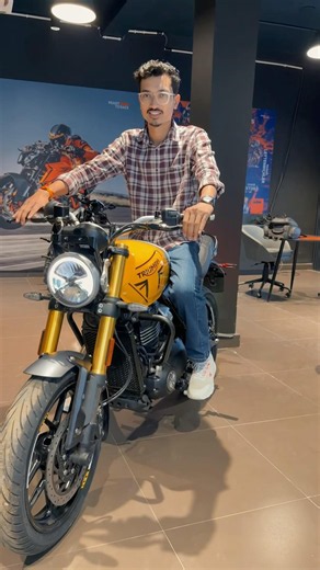 Taking Delivery of Triumph Speed 400 | New Triumph Speed 400 Delivery | Triumph Speed 400 #shorts