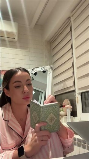 @airwallex #trendingshorts #viralshorts #womenhelpingwomen #views#finacle #money#independence#viral