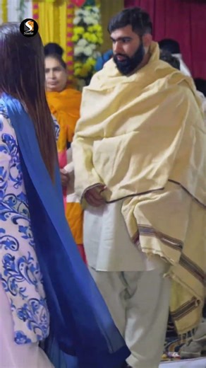Raah Mein Unse Mulaqat Ho Gayi (Remix) #UrwaKhan #BollywoodDance