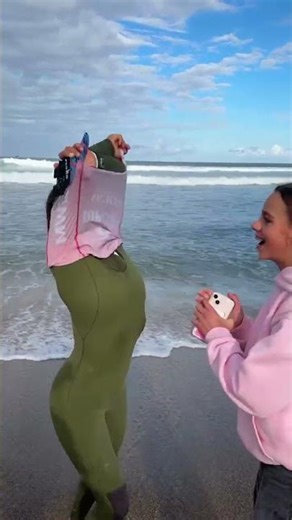 It’s literally impossible to be a sad grom when @sally_fitz is around 🥹