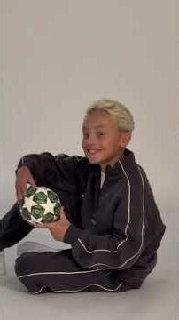 Behind the Scenes of Parker’s FIRST Model Photoshoot 📷