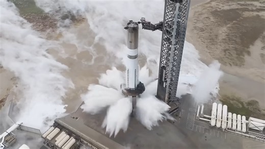 How Starship Flight 11 ended an era at SpaceX