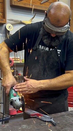 Forged Damascus Knife: From Blank to Blade