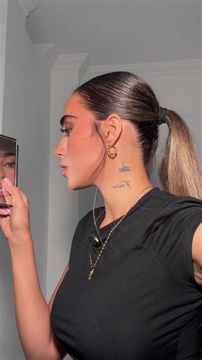 Maquillajes de Ojos Naturales y Pestañas Largas