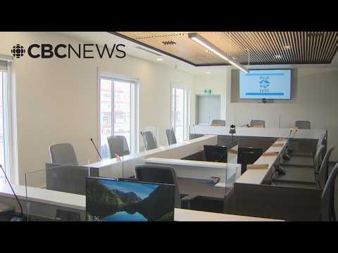 2 new apartment buildings with more than 100 units back on the table for Iqaluit