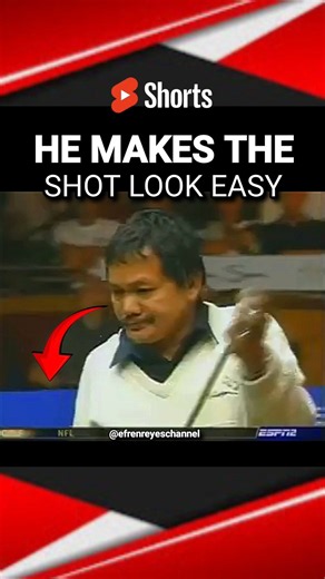 Efren Reyes makes the shot look easy in pool championship