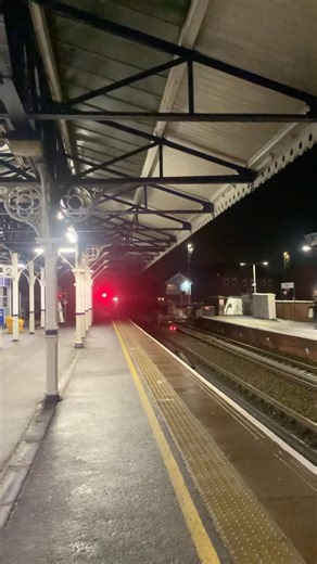 Colas Rail 43301/43303 passing Goole for a Hull turnaround with an extended Ilkley Moor Bah Tat