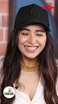 Asha Negi says Karan Wahi is the ‘CHOWMEIN’ in her life! #shorts