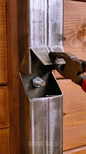 Metalworking Perfection in One Smooth Bend! 😍⚙️ #metalwork