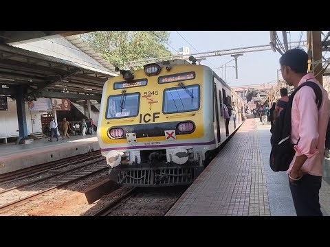 Mumbai local train video live in the railway station | Indian railways station train video 