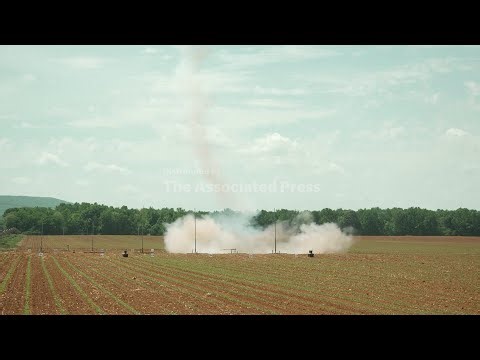 Students building high-powered rockets get inspired by Artemis II mission