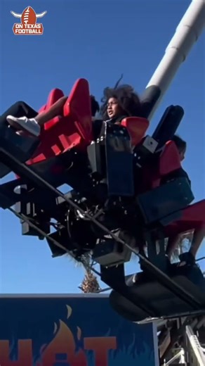 Arch Manning and the Texas Longhorns are Enjoying Orlando! #texas #michigan #orlando #football