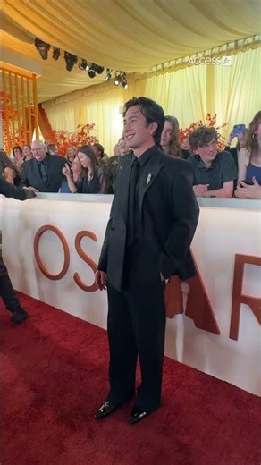 Hudson Williams At His FIRST Oscars