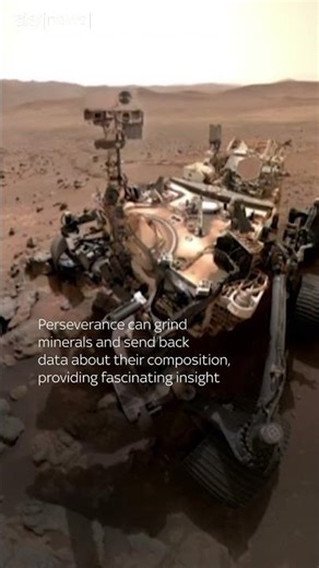 Geo-probe's selfie from Mars