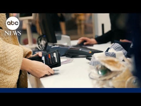 Retail expert shares savings strategies, financial outlook for 2026