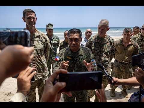 US, Philippines Stage Drills Near South China Sea