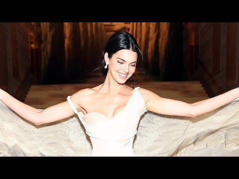 Kendall Jenner Unveils Huge Wings During Secret Met Gala Outfit Change | E! News