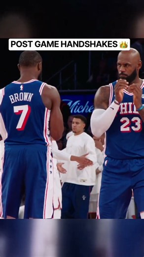 LeBron giving out some post game handshakes after the win 🤝