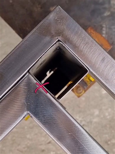 Tips and tricks for fabricating thin metal at certain angles #technique #skills #welding #fabrication