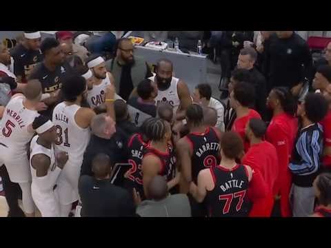 James Harden shoves Scottie Barnes and gets into it with RJ Barrett during timeout