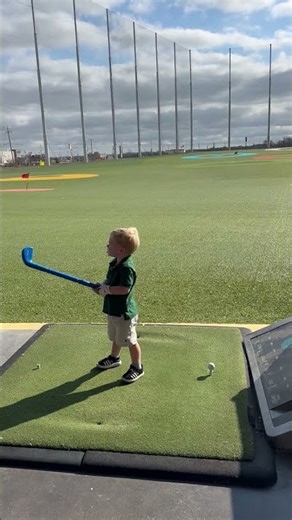Little Man at the Driving Range || ViralHog