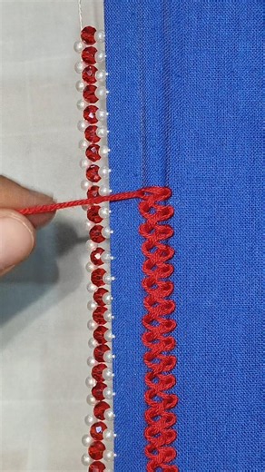 #embroidery​ #loopstitch​ #borderstitch​ #handembroidery​ #beginnersstitch​ #diy​ #diynstitch​