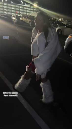 This date night outfit inspired my updated Give Her What She Wants music video. The first was in 2021, just after my 2nd cancer diagnosis and just before my double mastectomy. Creativity comes in all sorts of ways. The song and the outfit both continue to inspire me. #giveherwhatshewants #mjthedragonfly #marthajane